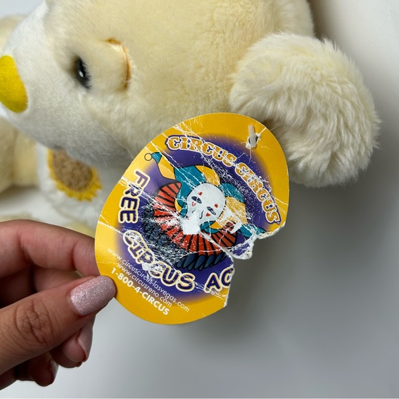 Vintage Circus Circus Yellow Plush Bear Stuffed Animal Sunflower Belly NWT - Picture 2 of 7